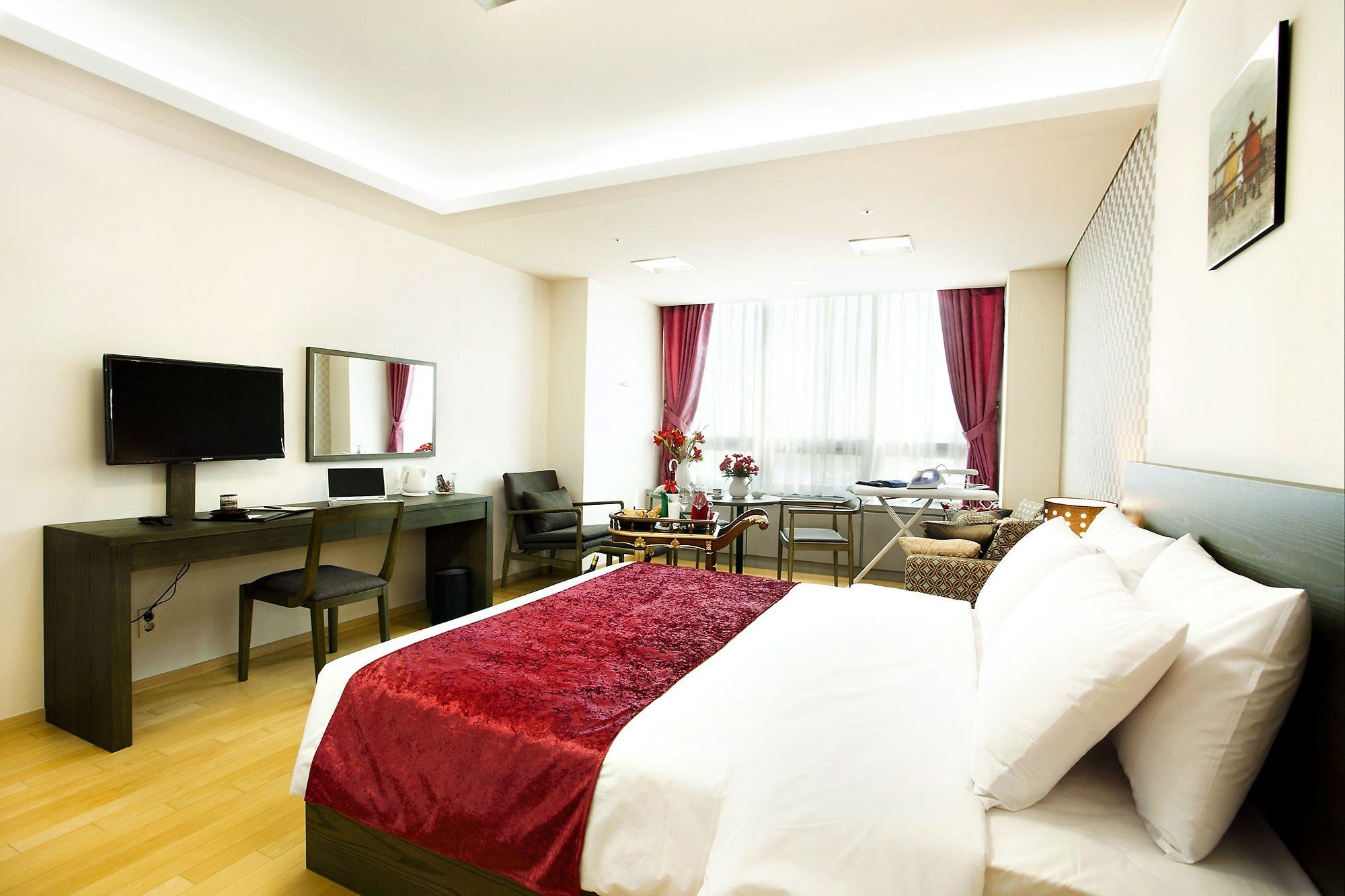 Hotel Hu Incheon Airport Bagian luar foto