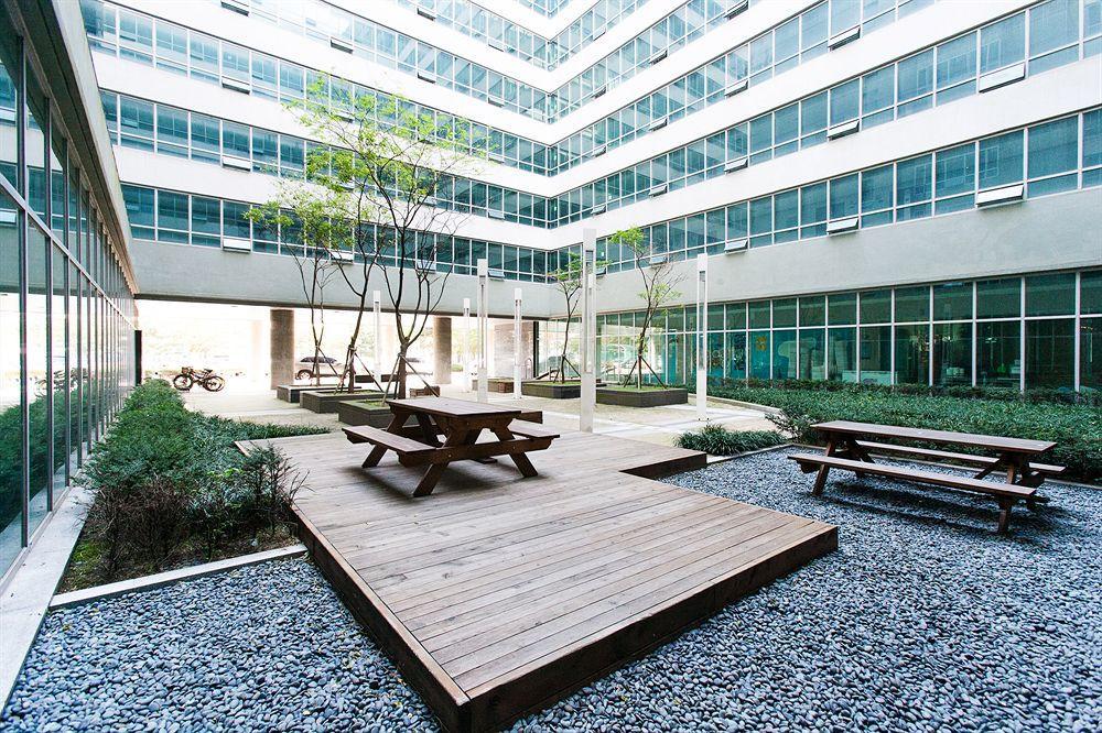 Hotel Hu Incheon Airport Bagian luar foto