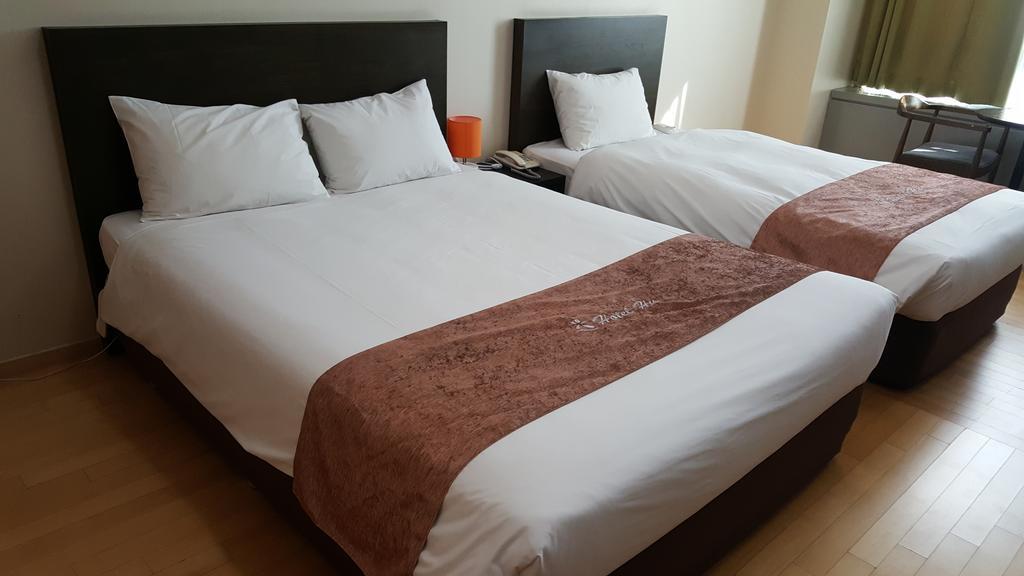 Hotel Hu Incheon Airport Bagian luar foto